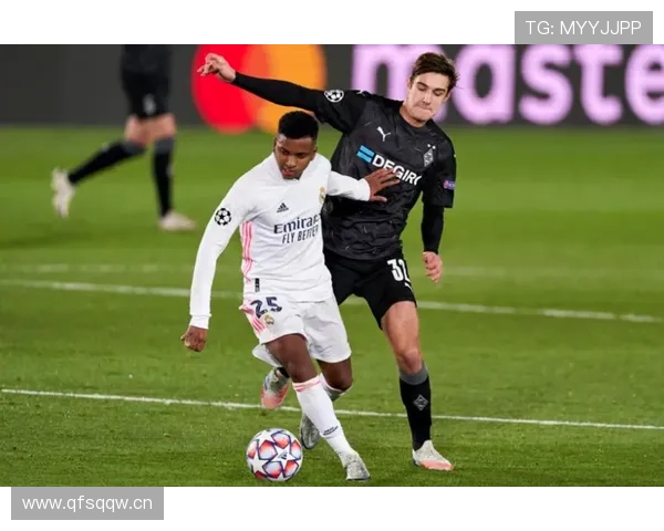 罗德里戈 vs 本泽马：欧冠关键战表现与战术角色差异