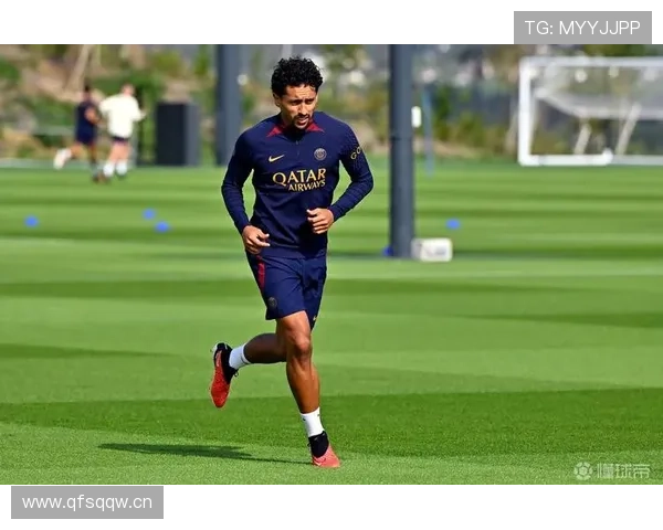 马尔基尼奥斯：法国杯与联赛杯夺冠的关键拼图