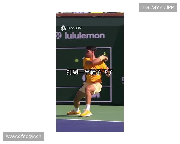 李宗伟赛后脱鞋的那一刻，谁能想到他竟然还藏着这么个小秘密？