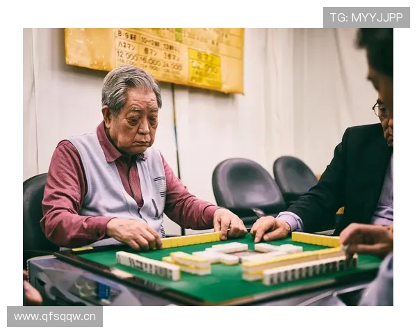 麦格雷戈健身房里的豪车停满了,隔壁小区老板都看呆了!